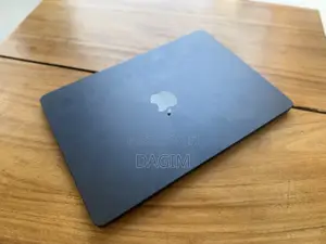 New Laptop Apple MacBook Air 2025 M4 16GB Apple M4 SSD 512GB