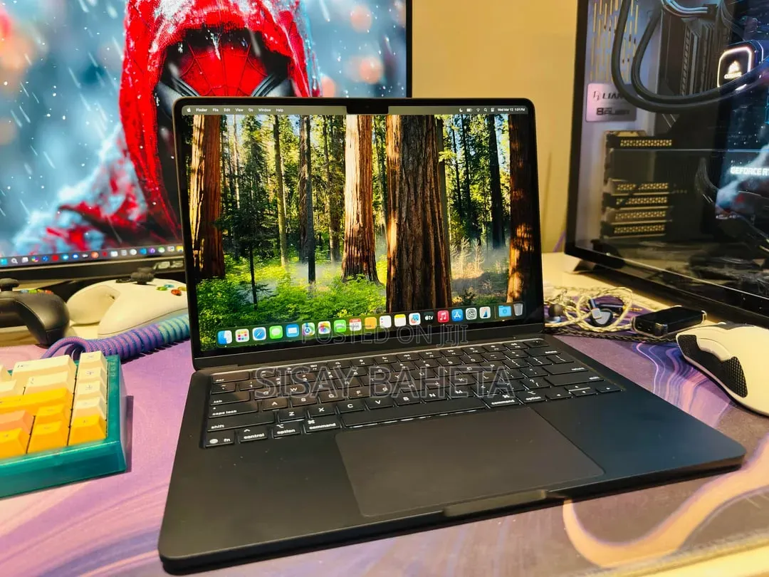 Laptop Apple MacBook Air 2025 M4 16GB Apple M4 SSD 500GB