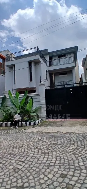 6bdrm House in Addis Abeba, Bole for sale