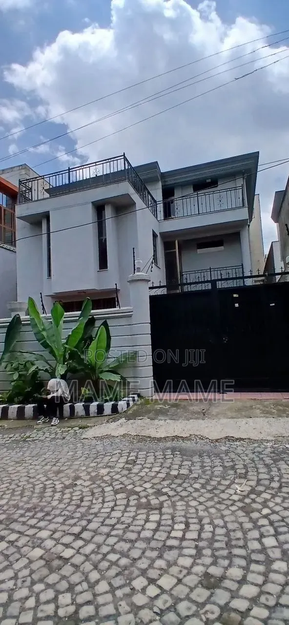 6bdrm House in Addis Abeba, Bole for sale