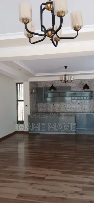 6bdrm House in Addis Abeba, Bole for sale