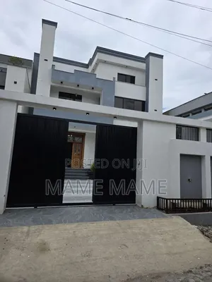 7bdrm House in Addis Abeba, Bole for sale