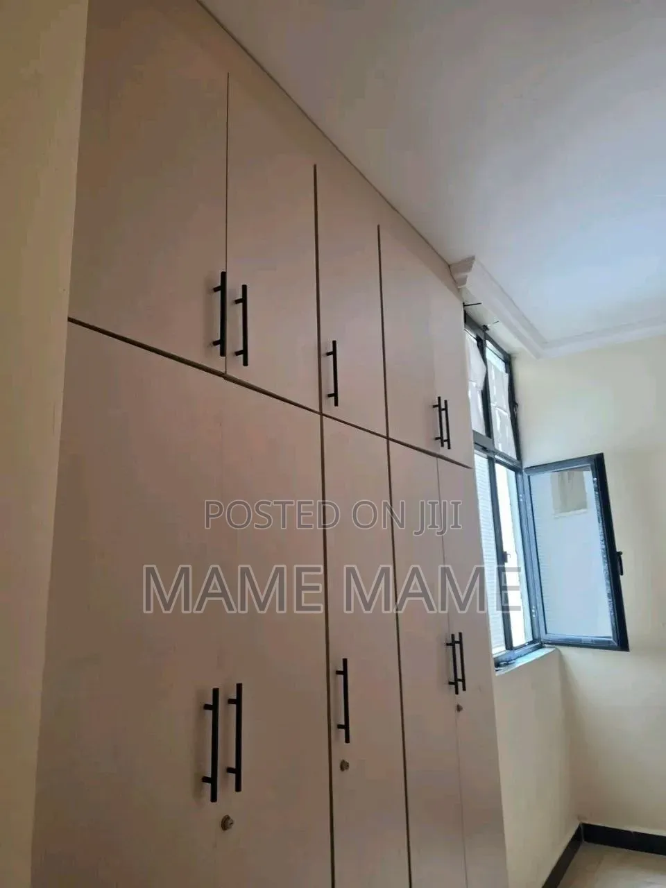 6bdrm House in Addis Abeba, Bole for sale