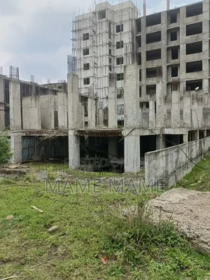 10bdrm House in Addis Abeba, Bole for sale