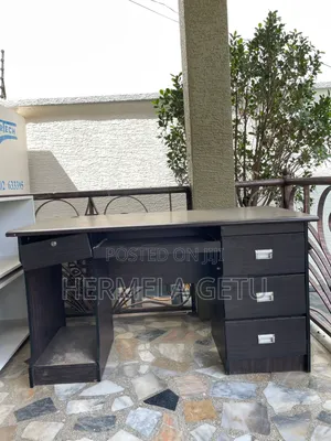 Computer Table