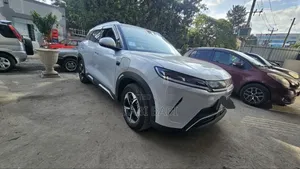 BYD Yuan Up 2025 Silver