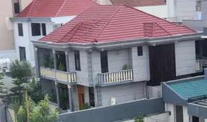 8bdrm House in Addis Abeba, Bole for sale