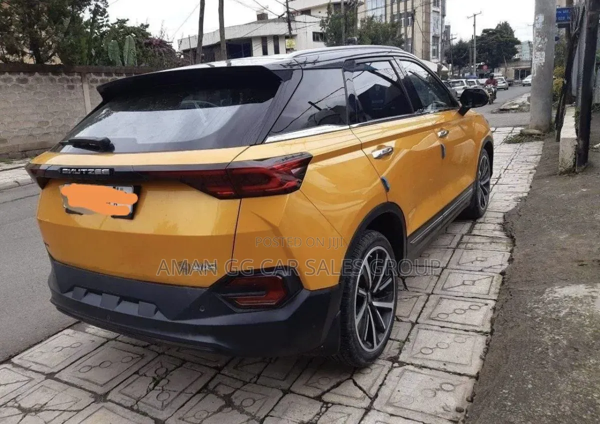 Bestune T77 1.2 FWD 2022 Orange