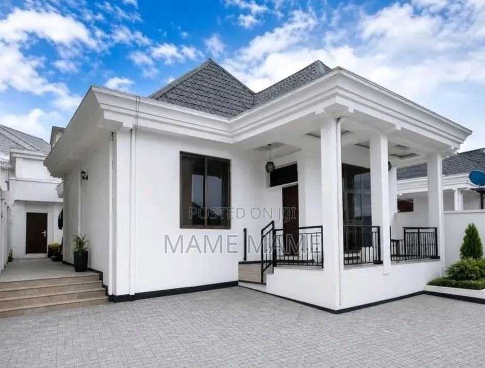 5bdrm Villa in Addis Abeba, Bole for sale