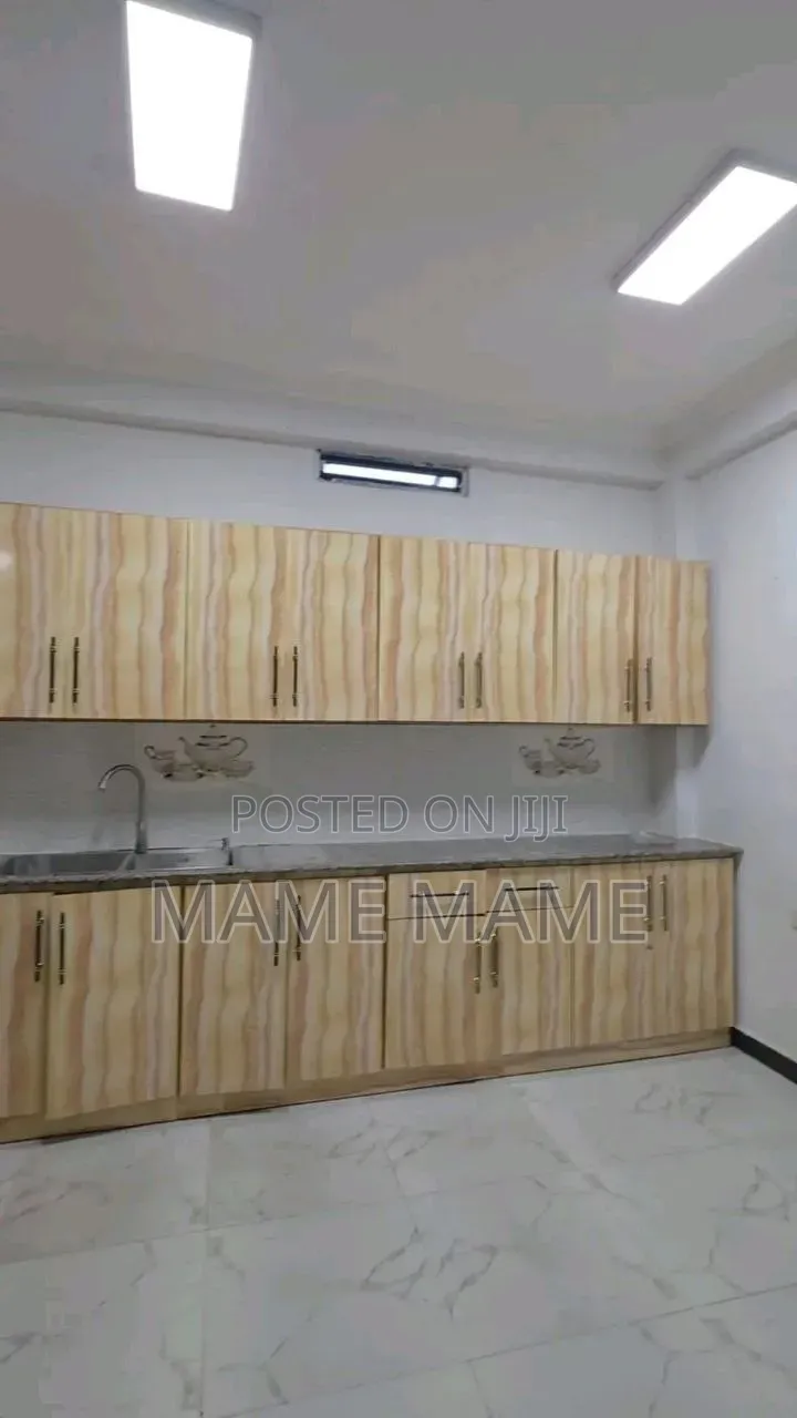 6bdrm House in Addis Abeba, Bole for sale