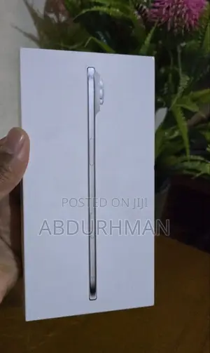 New Apple iPhone Air 256 GB