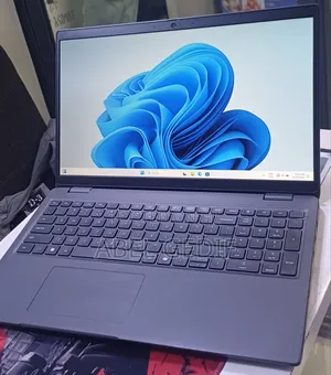 New Laptop Dell Latitude 3550 16GB Intel Core i7 SSD 512GB