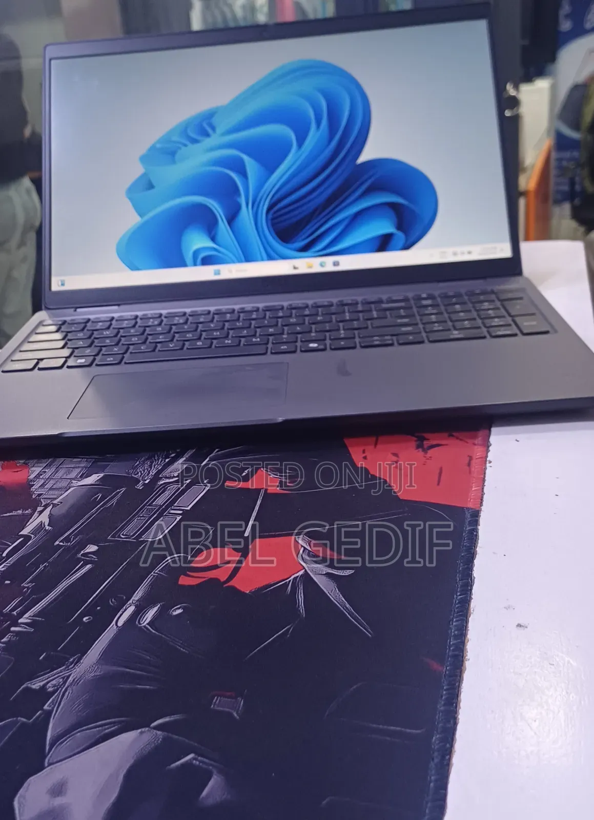 New Laptop Dell Latitude 3550 16GB Intel Core i7 SSD 512GB