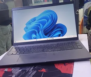 New Laptop Dell Latitude 3550 16GB Intel Core i7 SSD 512GB