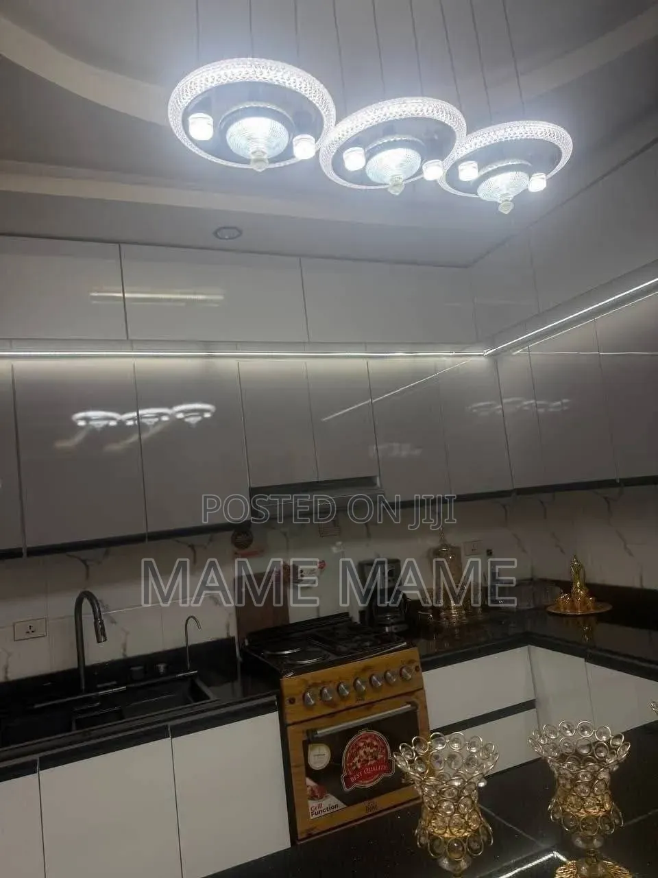 4bdrm House in Addis Abeba, Bole for sale
