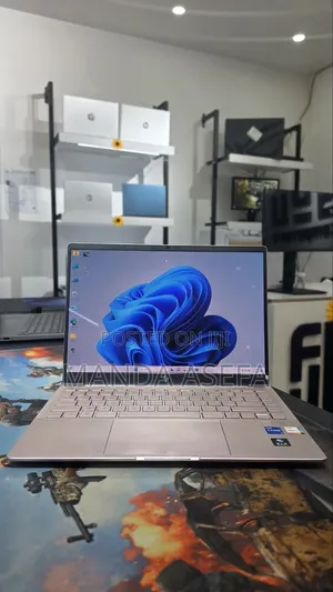 New Laptop HP Pavilion 14 16GB Intel Core i7 SSD 1T