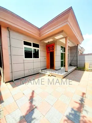 3bdrm Villa in Addis Abeba, Bole for sale