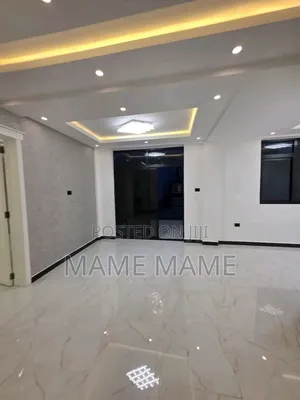 8bdrm House in Addis Abeba, Bole for sale