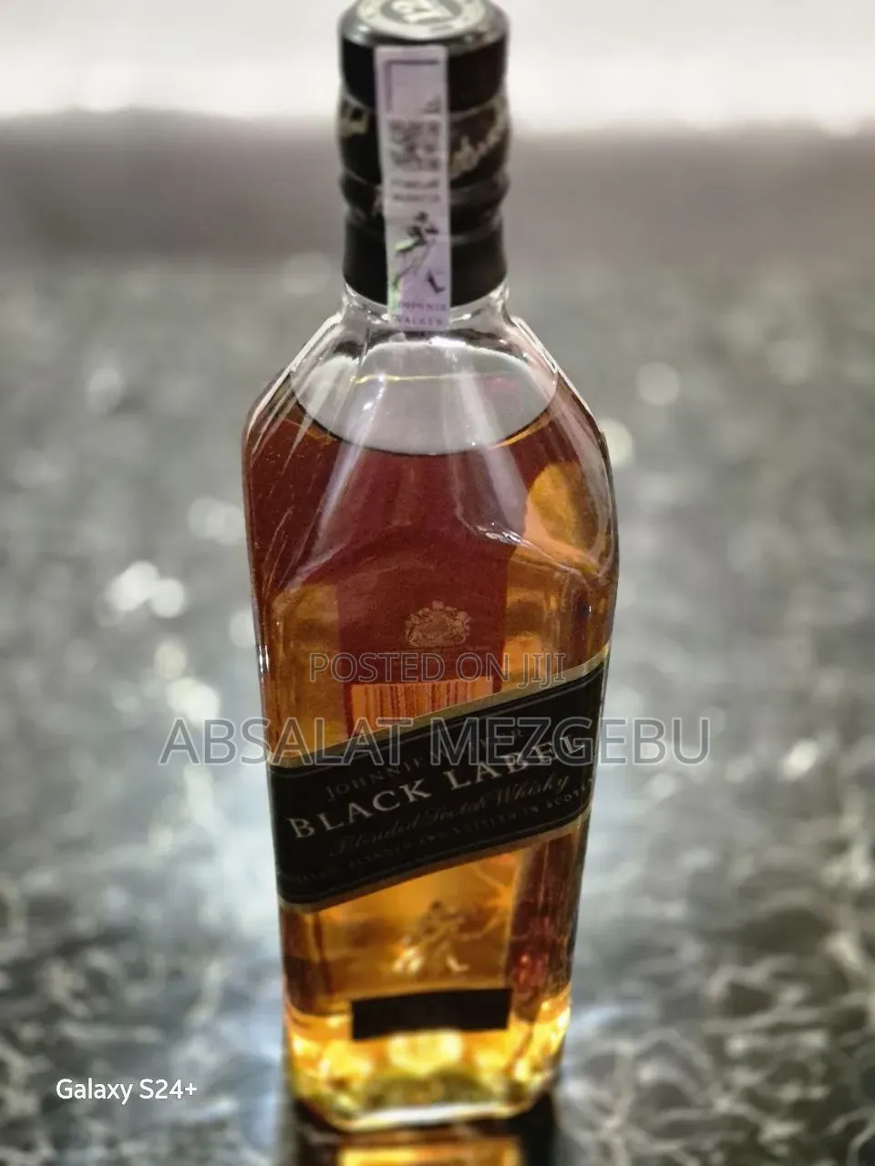 Johnnie Walker Black Label 12-Year Blended Scotch Whisky