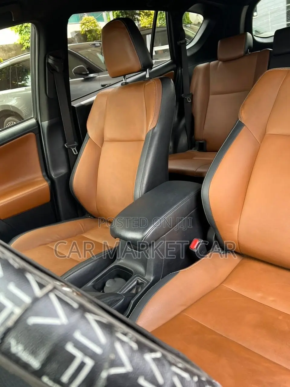 Toyota RAV4 2017 Gray