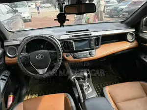 Toyota RAV4 2017 Gray