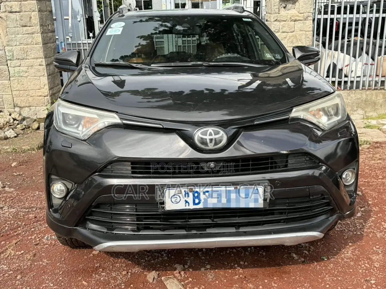 Toyota RAV4 2017 Gray