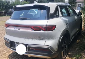 BYD Yuan Up 2025 Ivory