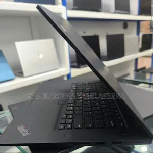 New Lenovo ThinkPad X1 Carbon 16GB Intel Core i7 SSHD (Hybrid) 512GB