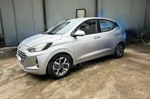 Hyundai I10 2022 Silver