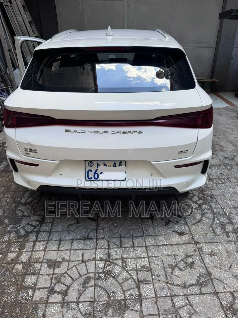 BYD E2 43 kWh 94 hp FWD 2024