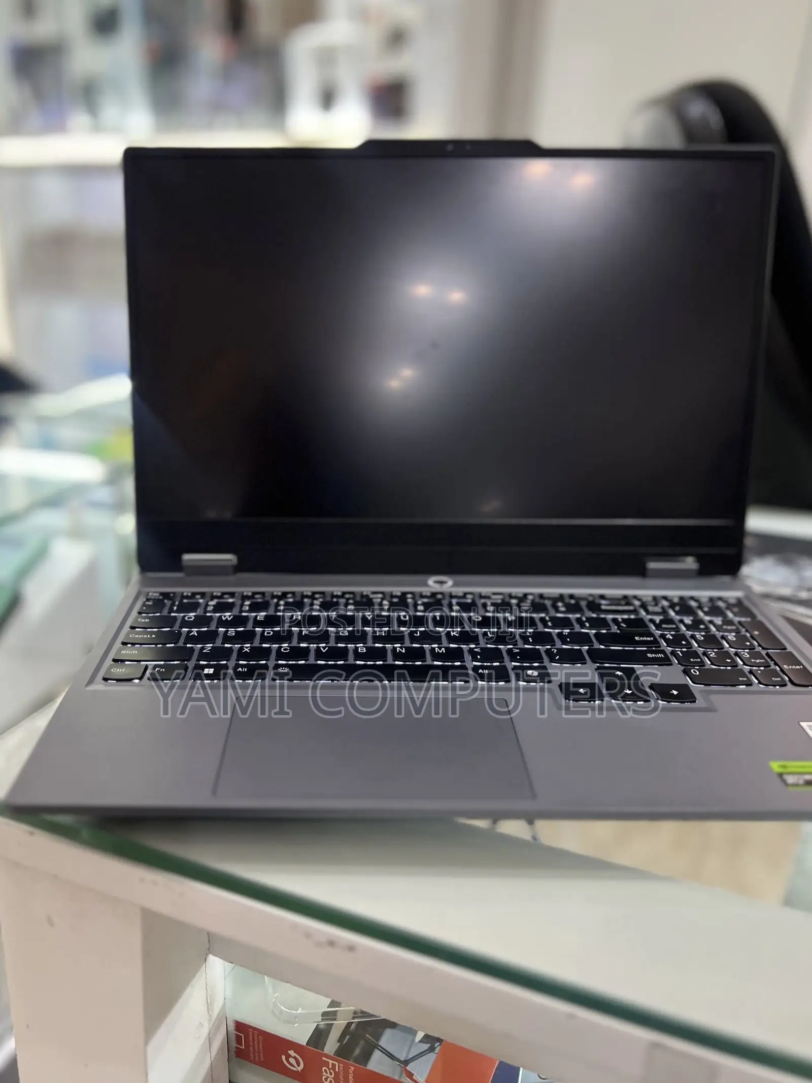 New Laptop Lenovo 16GB AMD Ryzen 5 SSD 512GB