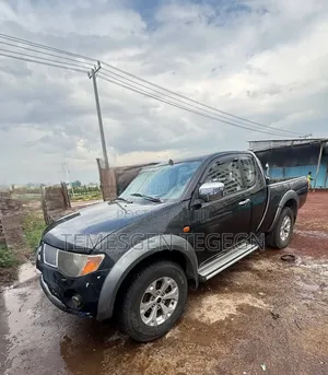 Mitsubishi L200 2008
