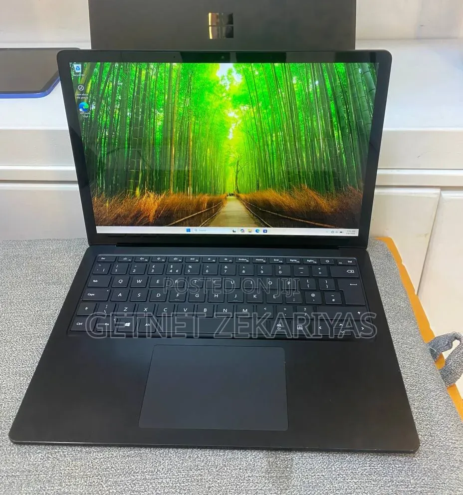 New Laptop Microsoft Surface Laptop 4 16GB Intel Core i7 SSD 512GB