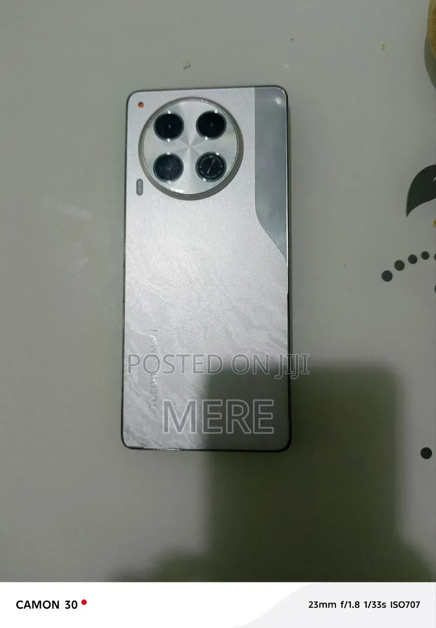 Tecno Camon 30 256 GB White