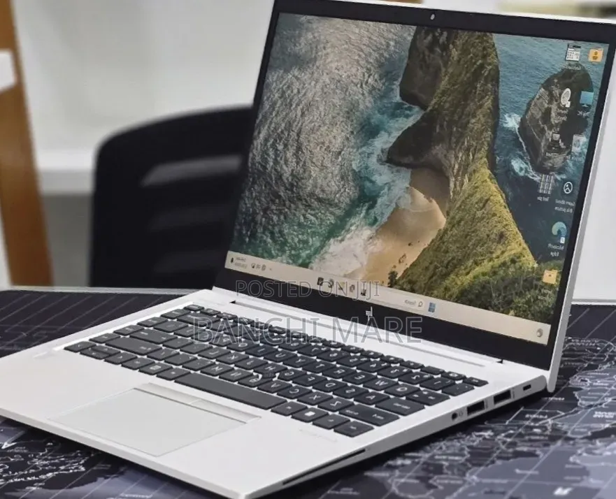 New Laptop HP EliteBook 845 G8 16GB AMD Ryzen 7 SSD 512GB