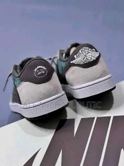 Nike Air Jordan 1 Low "Travis Scott" Shoes