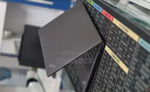 New Laptop Lenovo ThinkPad T14 16GB Intel Core i7 SSD 512GB
