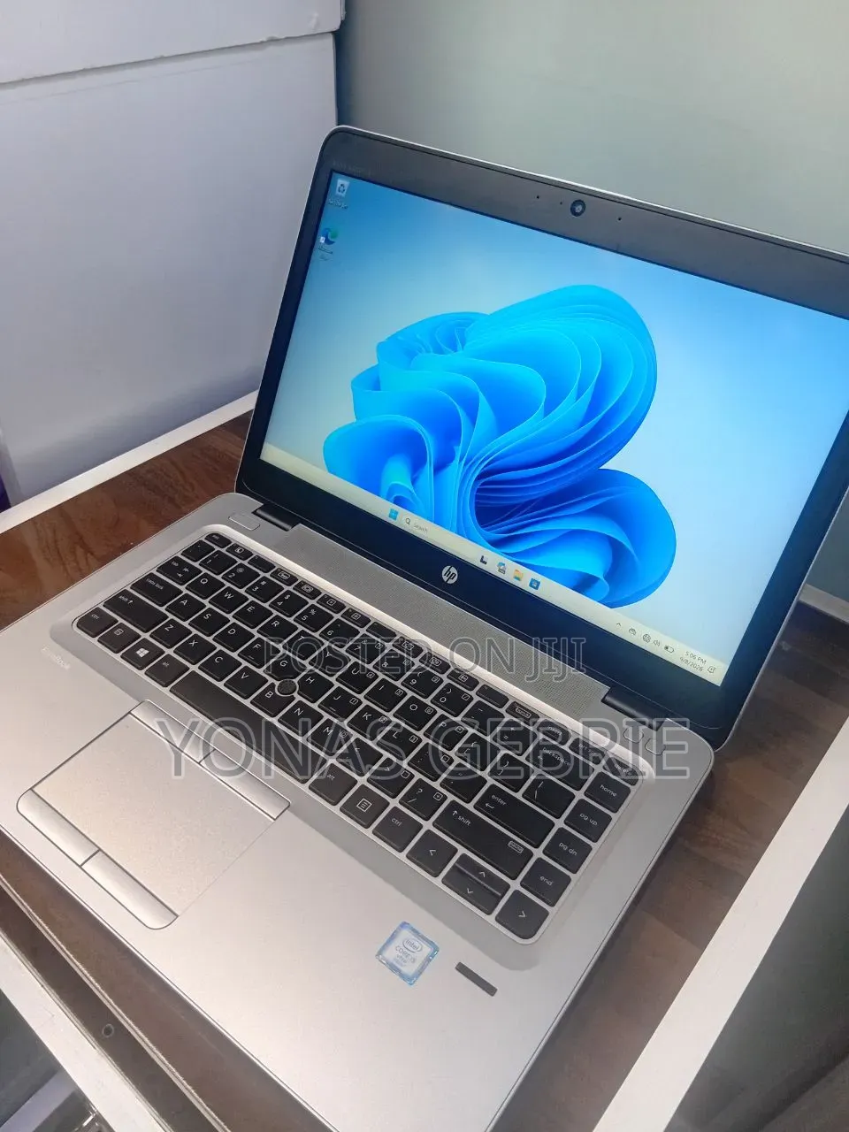 New Laptop HP EliteBook 840 8GB Intel Core i5 SSD 256GB