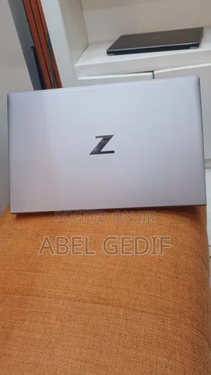 New Laptop HP ZBook 15 16GB Intel Core i7 SSD 512GB
