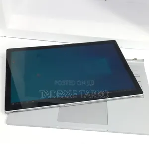 New Laptop Microsoft Surface Book 2 16GB Intel Core i7 SSD 512GB