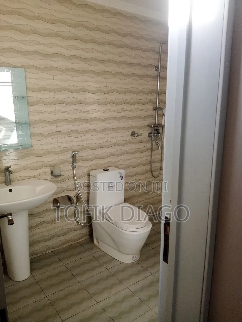 3bdrm Apartment in Kolfe Keranio for sale