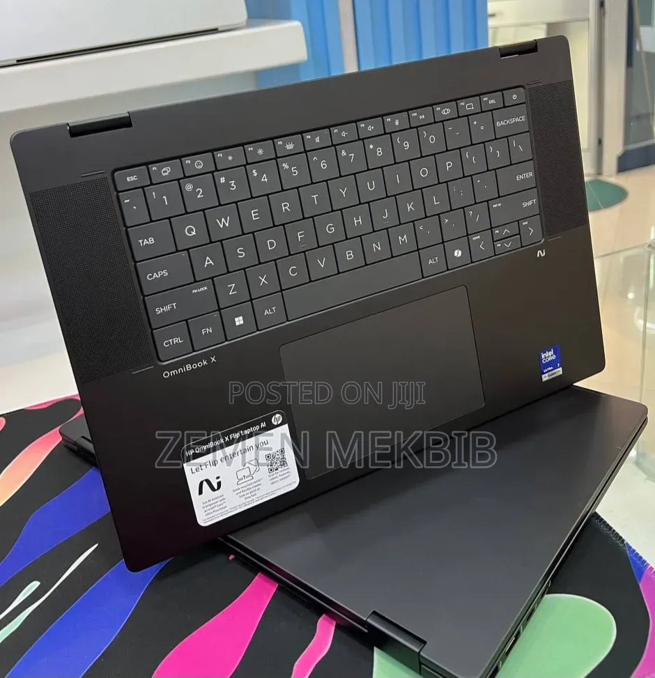 New Laptop HP OmniBook 5 14" 16GB Intel Core Ultra 7 SSD 1T