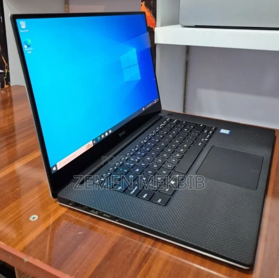New Laptop Dell XPS 15 16GB Intel Core i7 SSD 512GB
