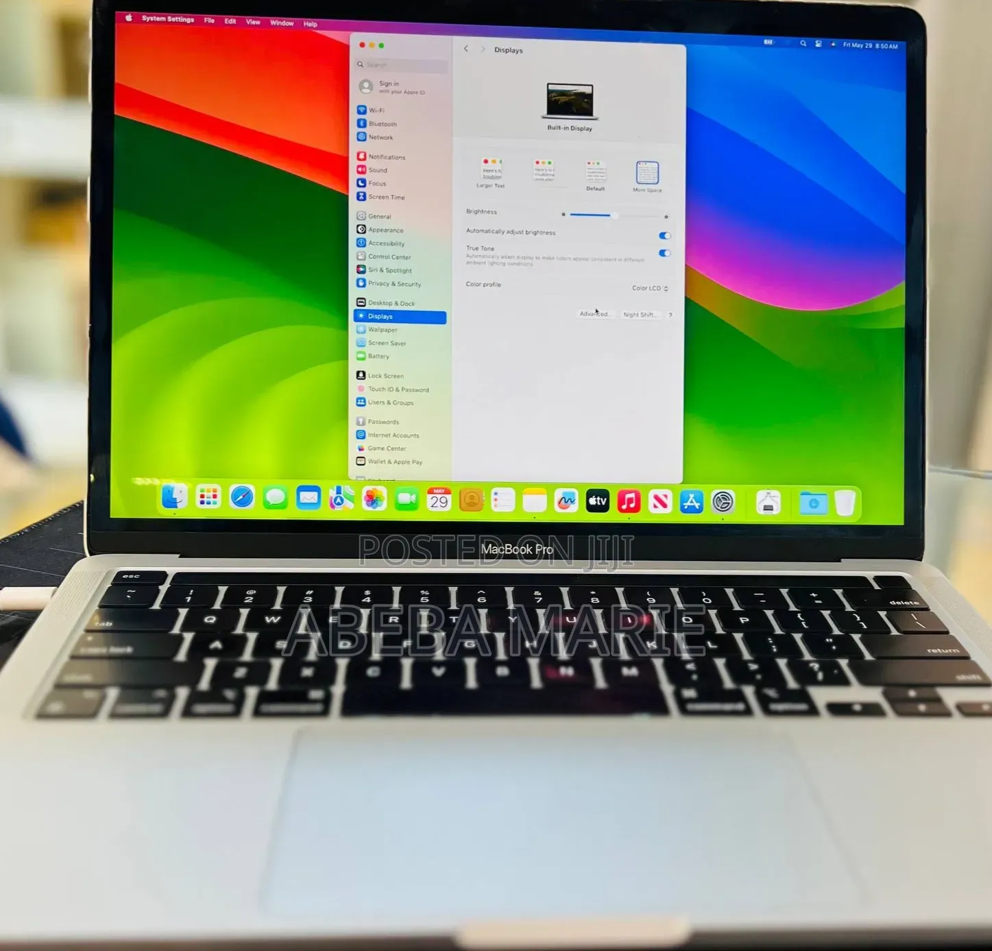 New Laptop Apple MacBook Pro 2020 16GB Apple M1 SSD 256GB
