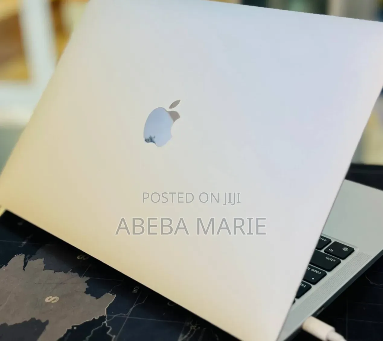 New Laptop Apple MacBook Pro 2020 16GB Apple M1 SSD 256GB