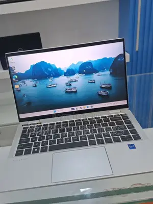 New Laptop HP 32GB Intel Core i7 SSD 512GB