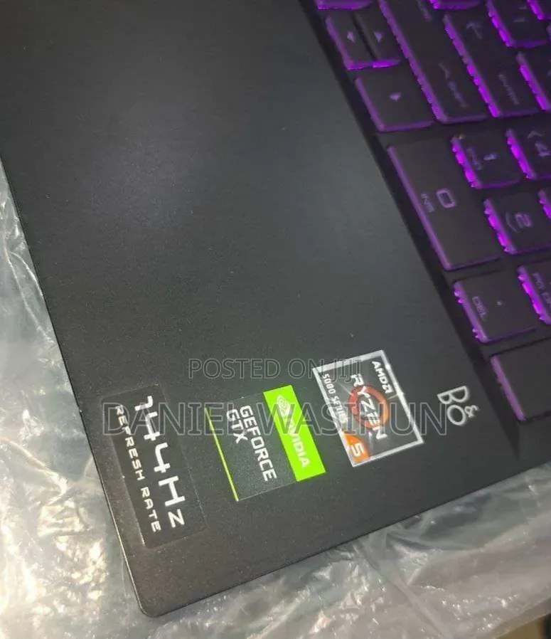 New Laptop HP Pavilion Power 15 8GB AMD Ryzen 5 SSD 512GB