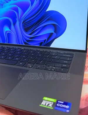 New Laptop Dell Precision 5560 16GB Intel Core i9 SSD 512GB
