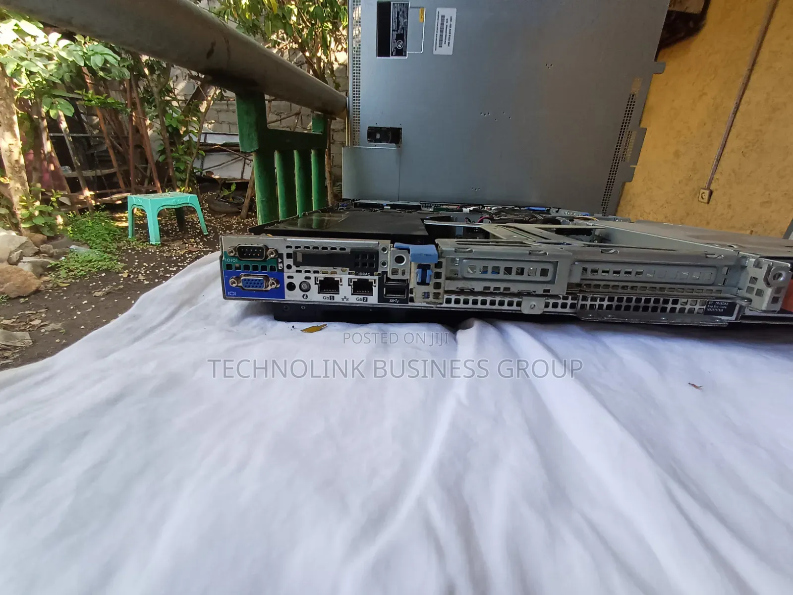 Server Dell PowerEdge R440 8GB Intel Xeon HDD 512GB