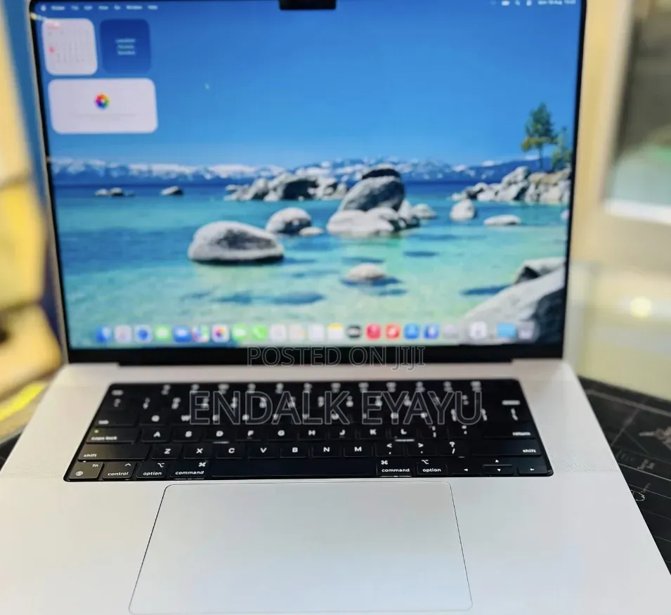 New Laptop Apple MacBook Pro 2021 M1 Max 32GB Apple M1 Pro SSD 1T